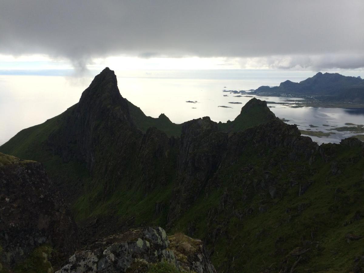 Flo Lofoten Nature Escape Valberg ภายนอก รูปภาพ