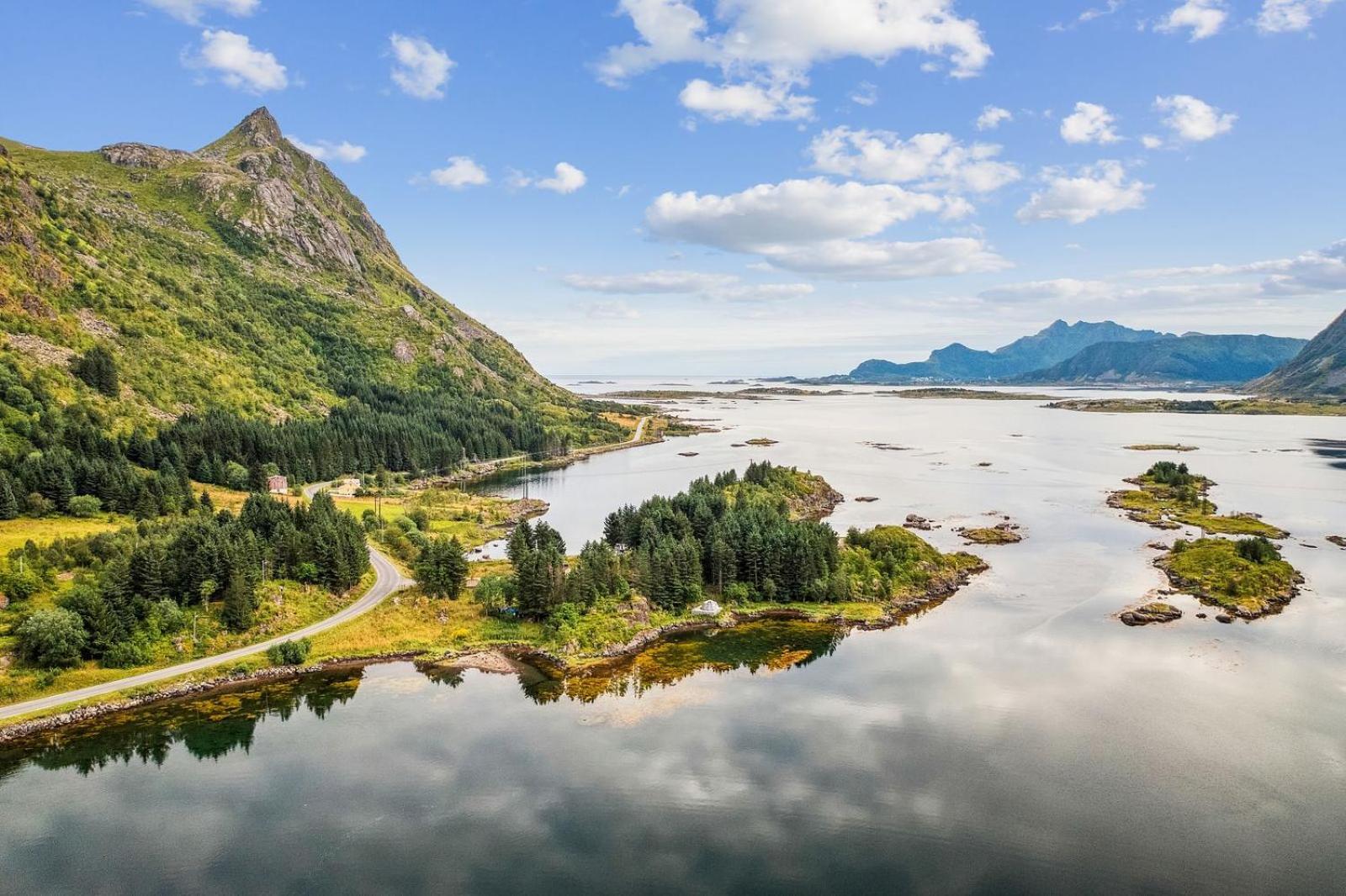 Flo Lofoten Nature Escape Valberg ภายนอก รูปภาพ